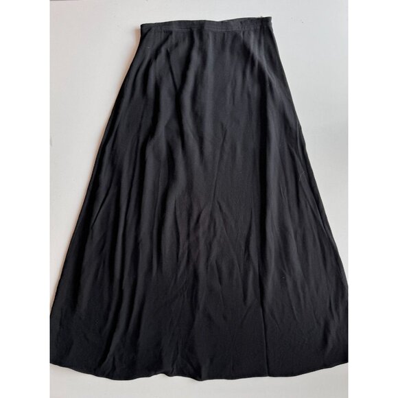 Aritzia WILFRED Classic Black Crepe High Waisted A-Line Midi Skirt, Size 6 - Picture 6 of 14